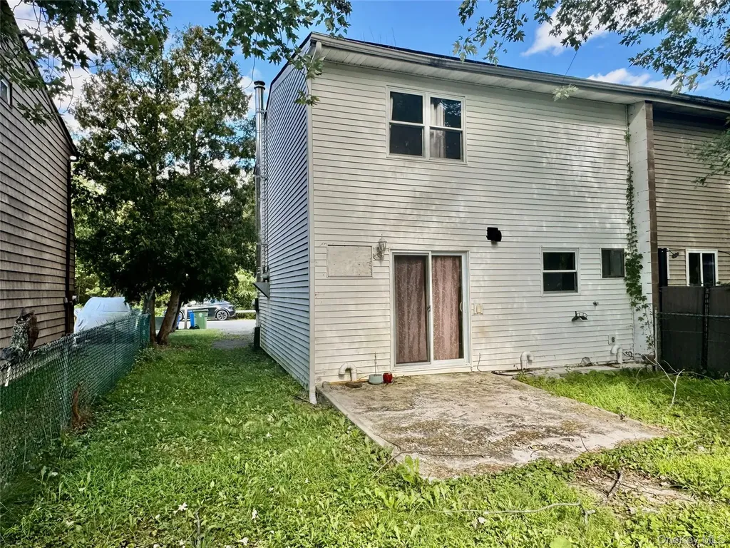 17 N Aspen Road Middletown NY 10940