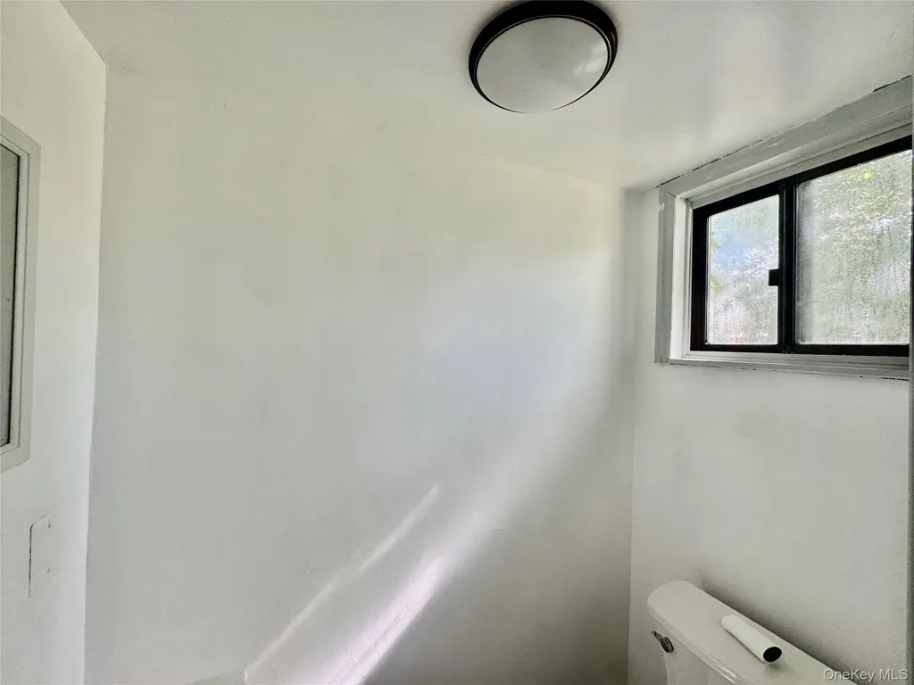 17 N Aspen Road Middletown NY 10940