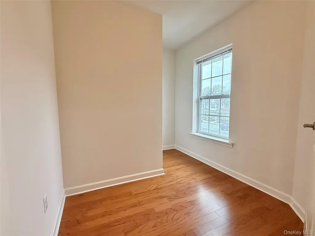 808 Egrets Landing Carmel NY 10512