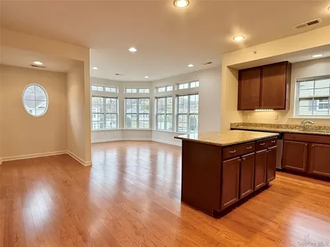 808 Egrets Landing Carmel NY 10512