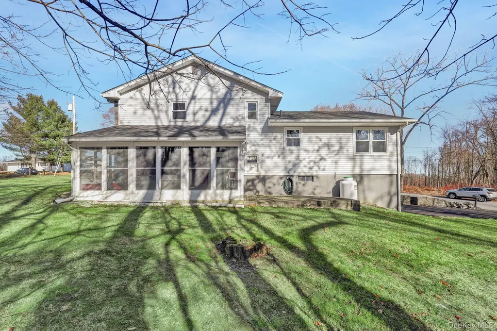 21 California Drive Middletown NY 10940