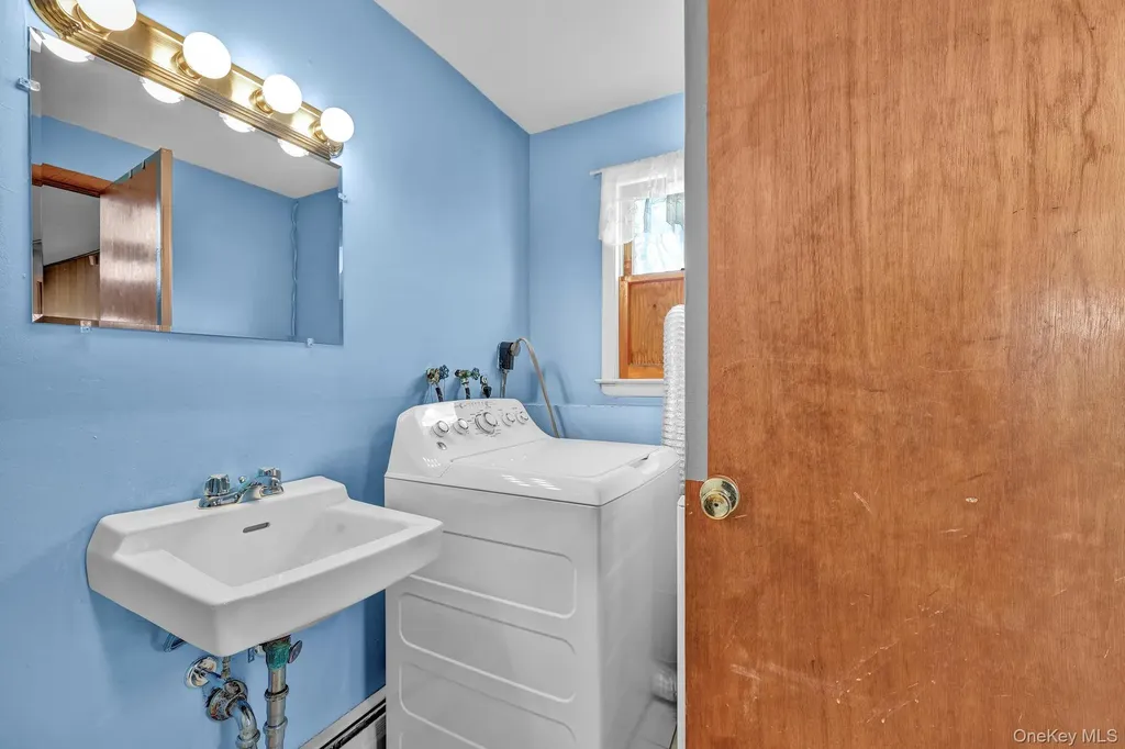 21 California Drive Middletown NY 10940