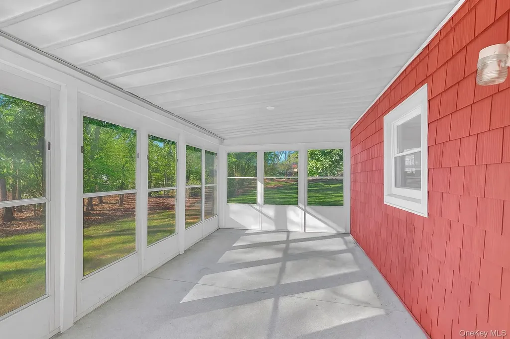 21 California Drive Middletown NY 10940