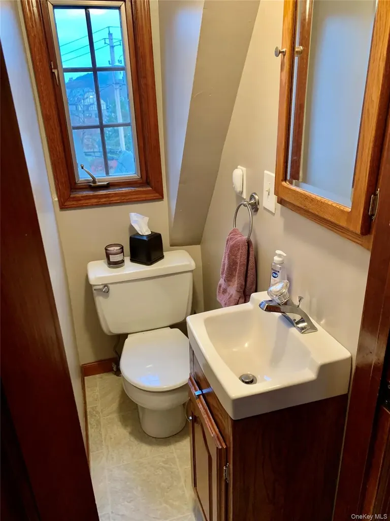 1 Library Road Tuxedo Park NY 10987
