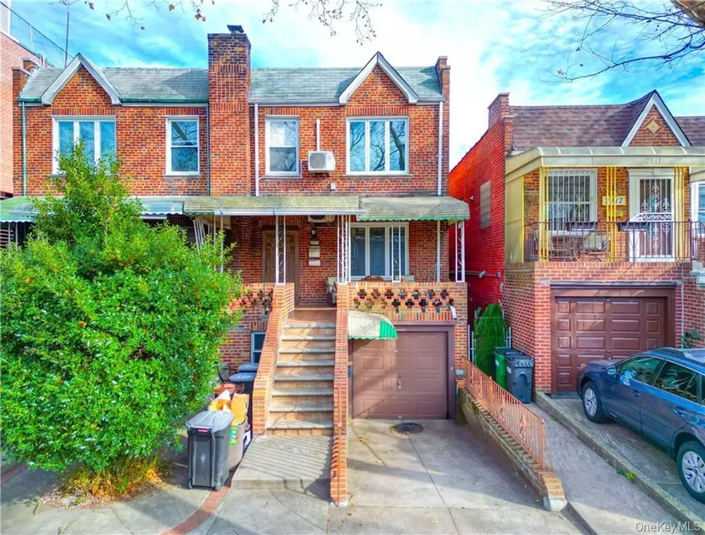 2415 E 27th Street Brooklyn NY 11235
