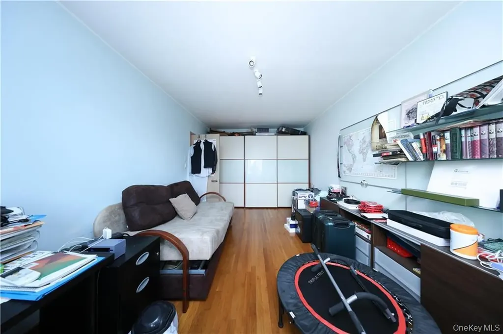 2415 E 27th Street Brooklyn NY 11235