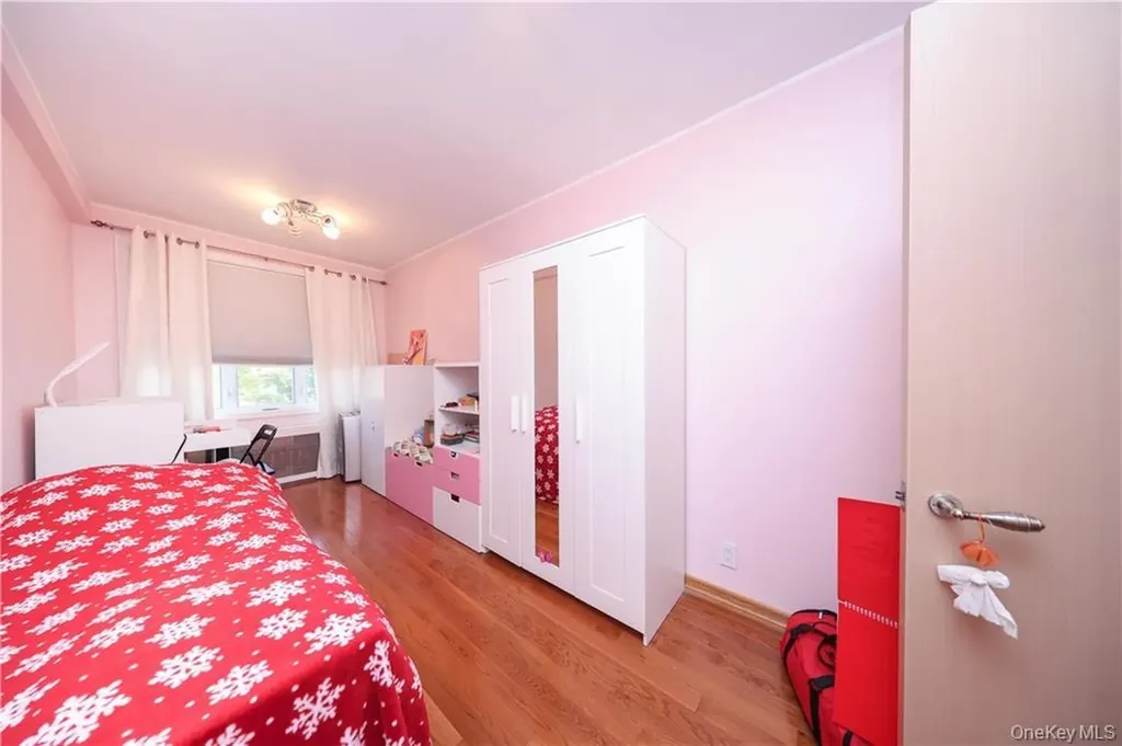 2415 E 27th Street Brooklyn NY 11235