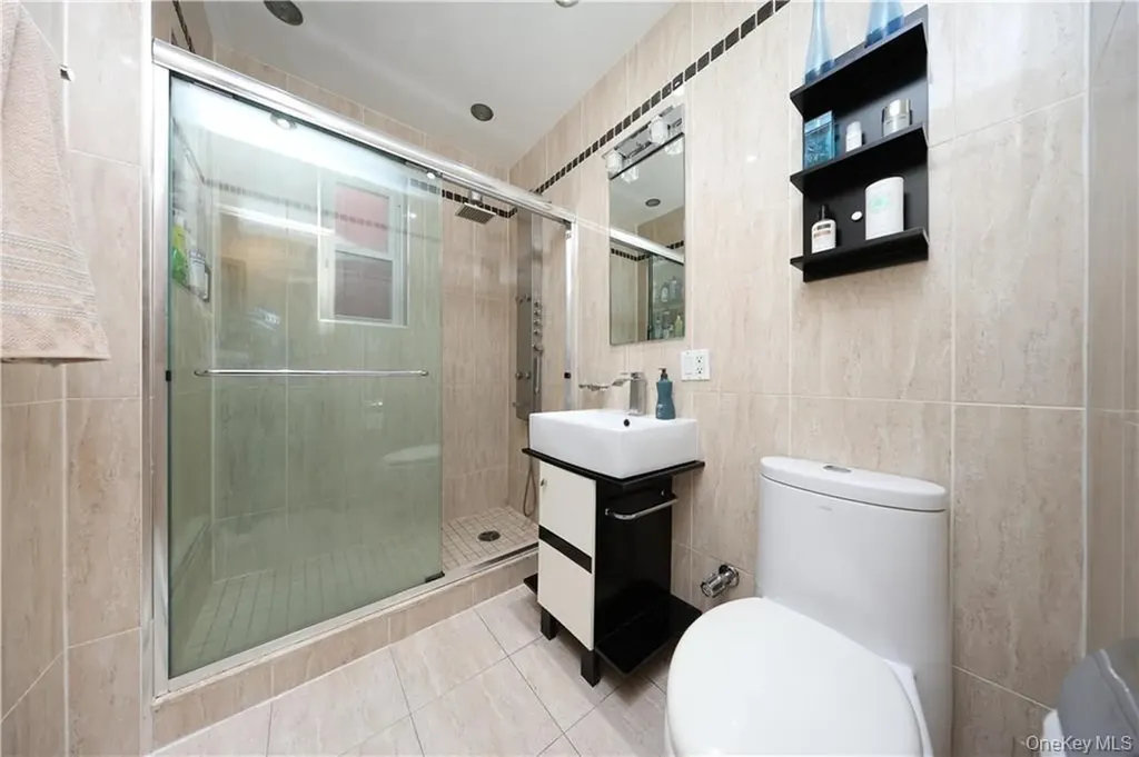 2415 E 27th Street Brooklyn NY 11235