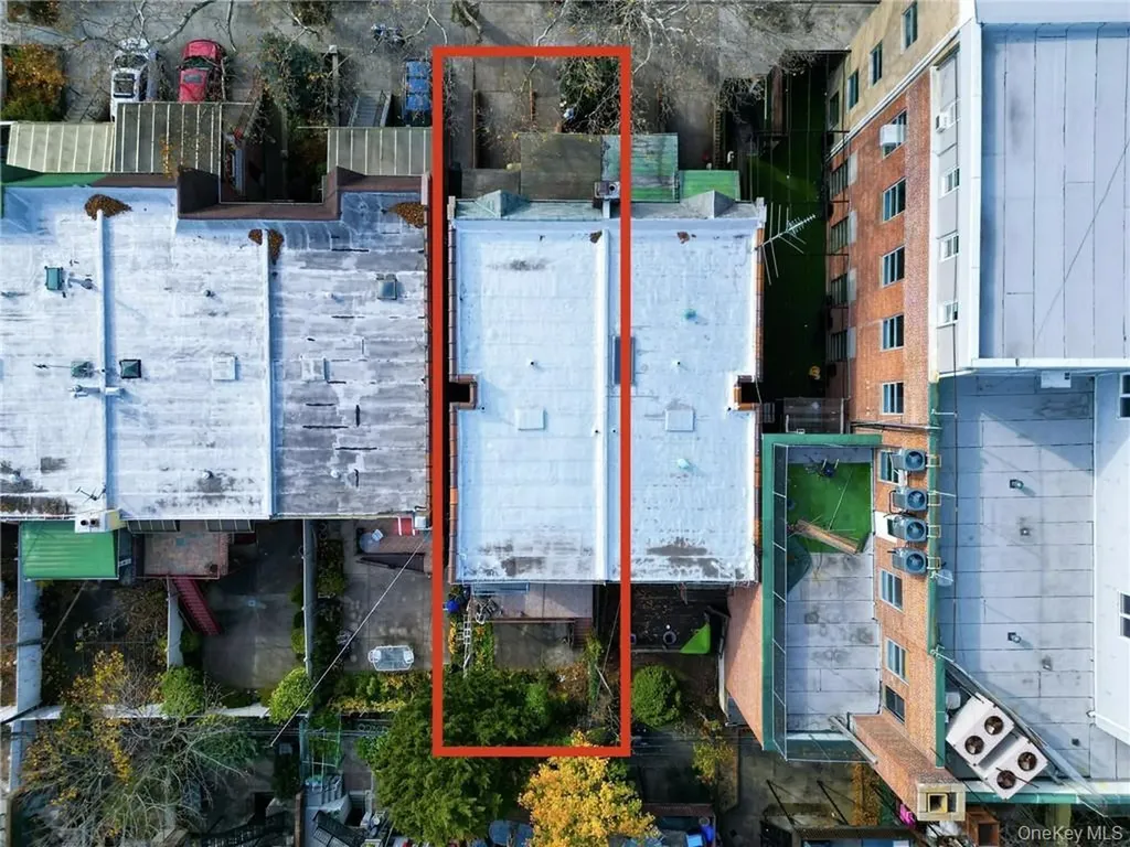 2415 E 27th Street Brooklyn NY 11235