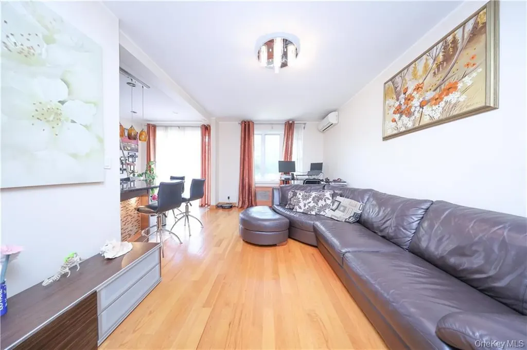 2415 E 27th Street Brooklyn NY 11235
