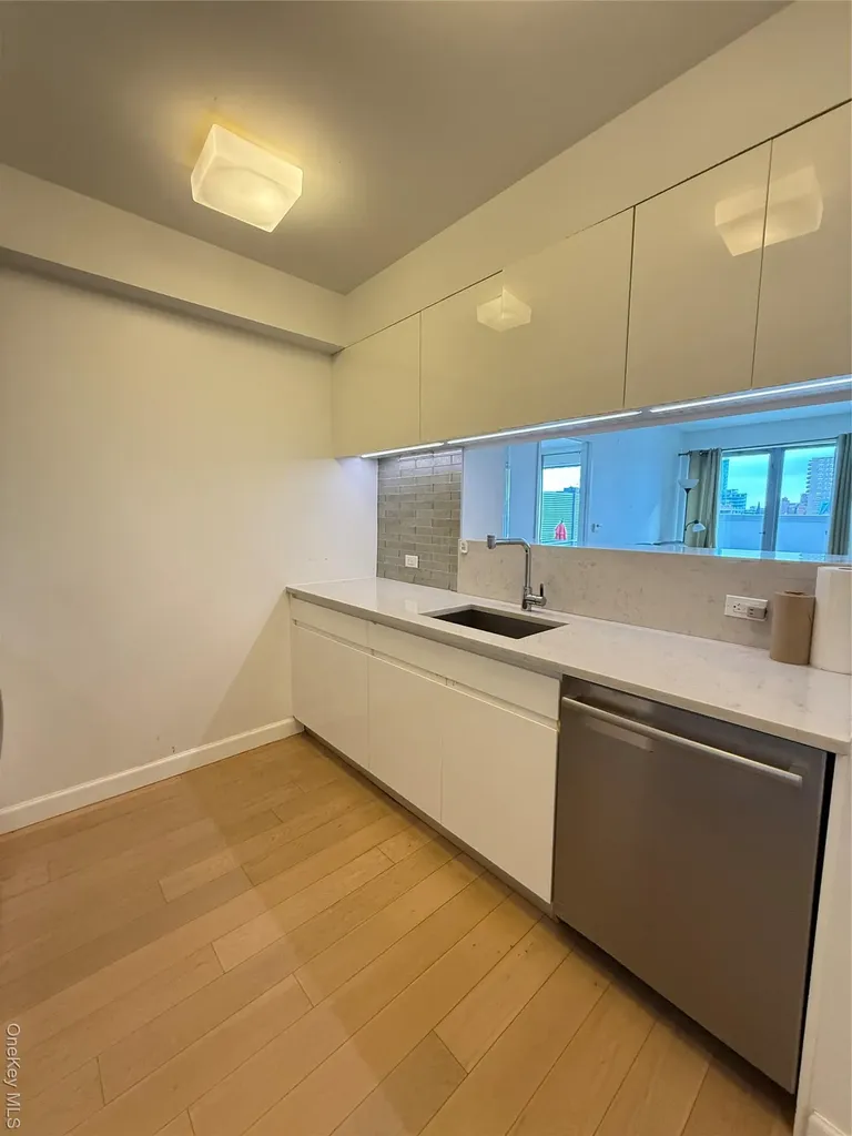 13835 39th Avenue Flushing NY 11354
