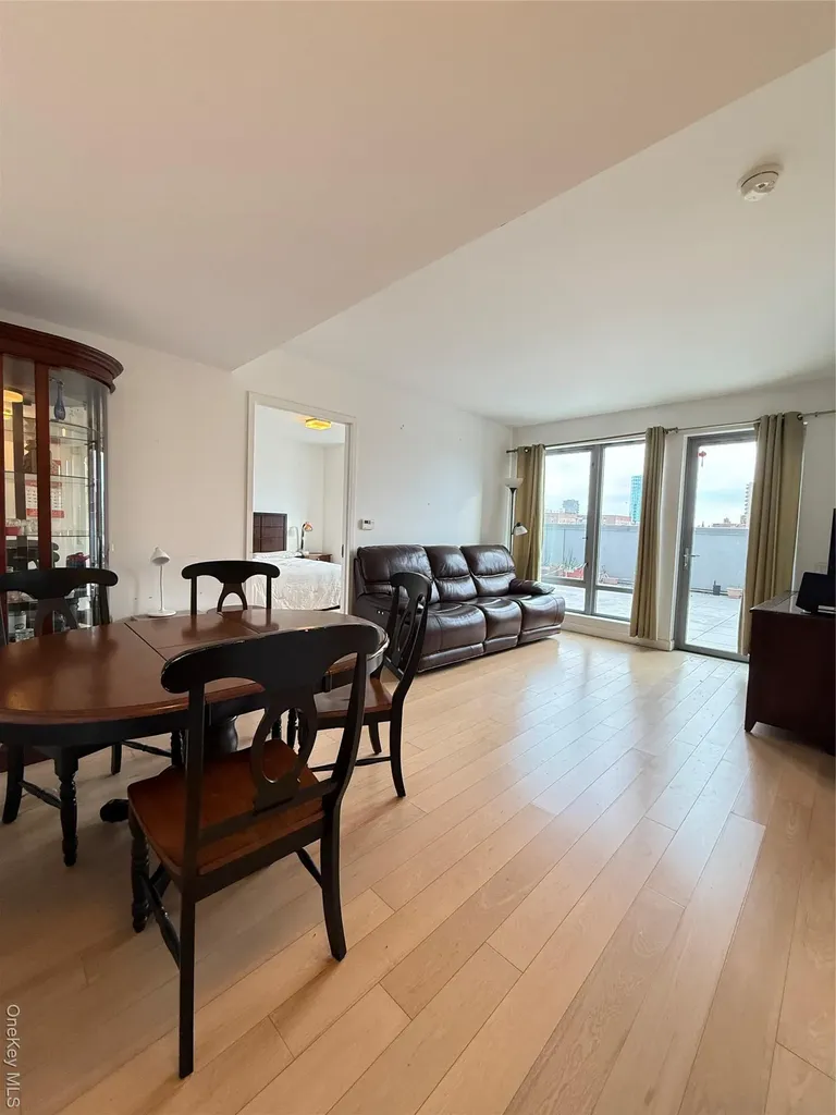 13835 39th Avenue Flushing NY 11354