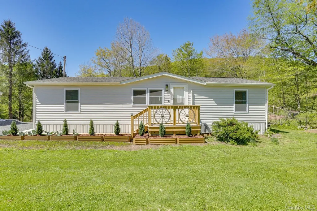 463 County Road 131 Callicoon NY 12723