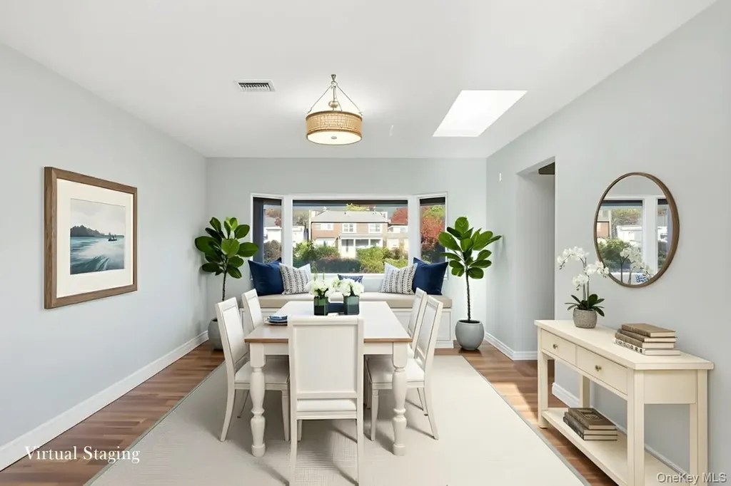 6 Vingut Lane Setauket NY 11733