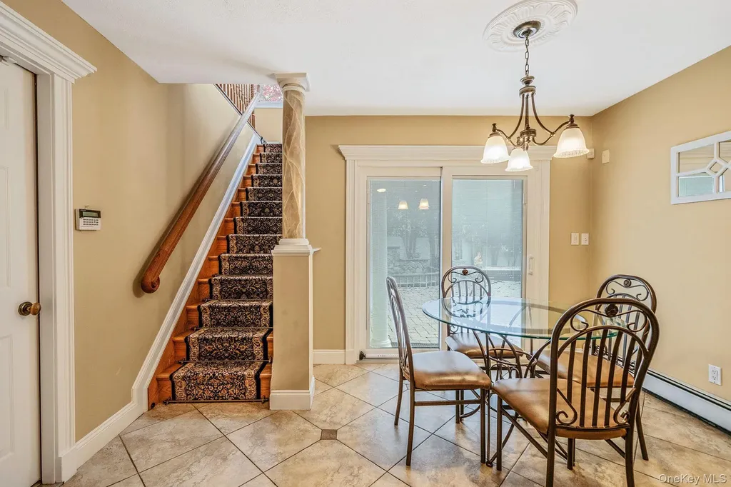 310 Terry Road Smithtown NY 11787