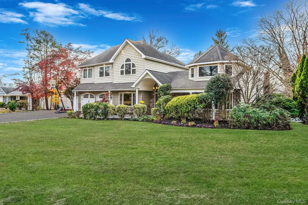 310 Terry Road Smithtown NY 11787