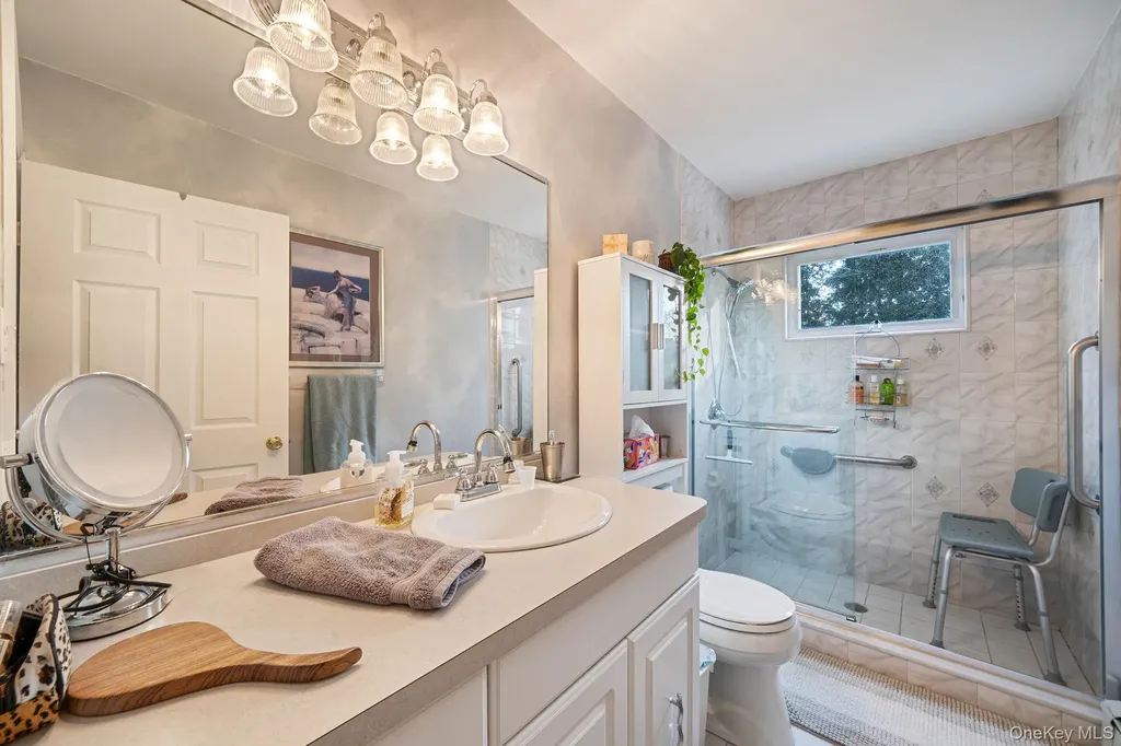 310 Terry Road Smithtown NY 11787