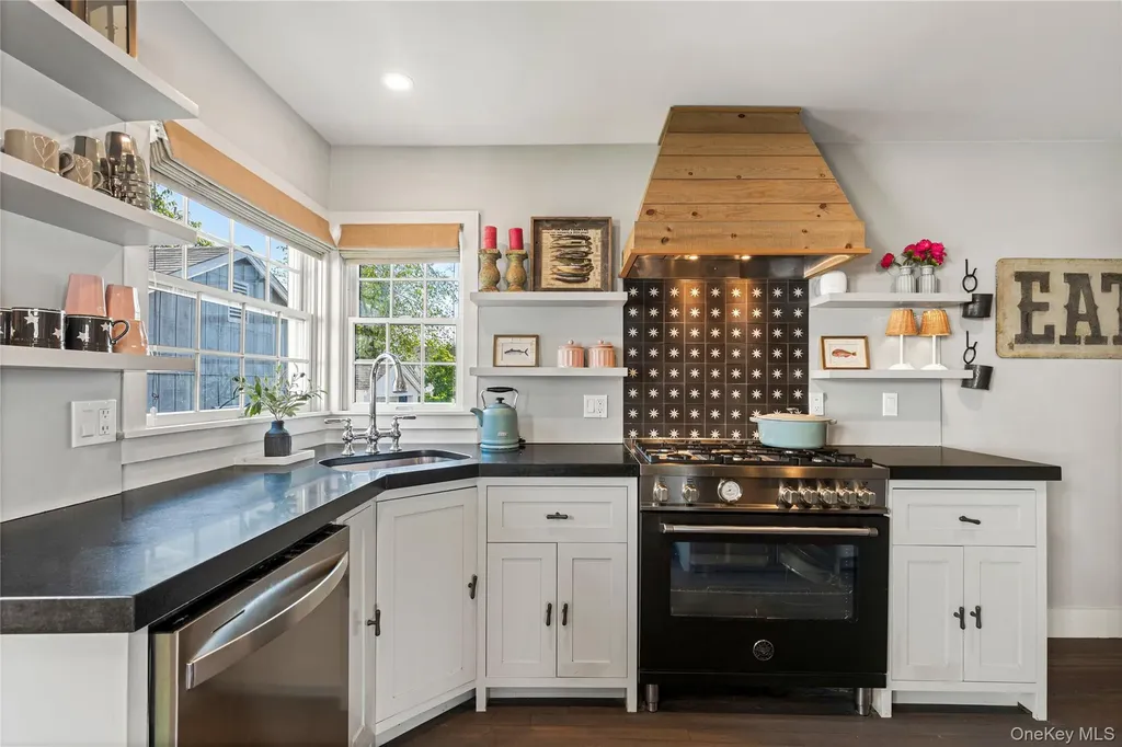 321 Rye Beach Avenue Rye NY 10580