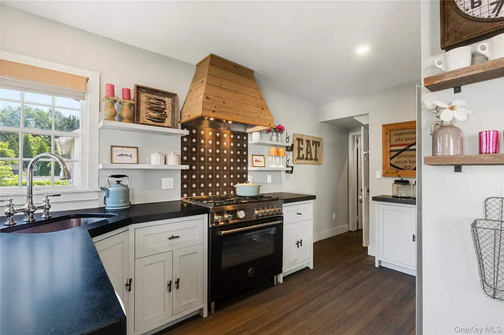321 Rye Beach Avenue Rye NY 10580