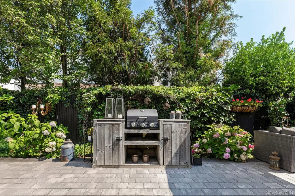 321 Rye Beach Avenue Rye NY 10580