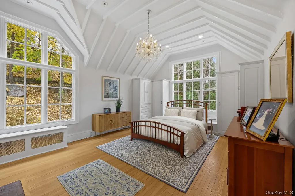 51 Avon Road Bronxville NY 10708