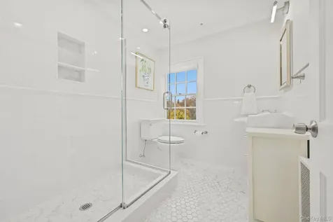 51 Avon Road Bronxville NY 10708