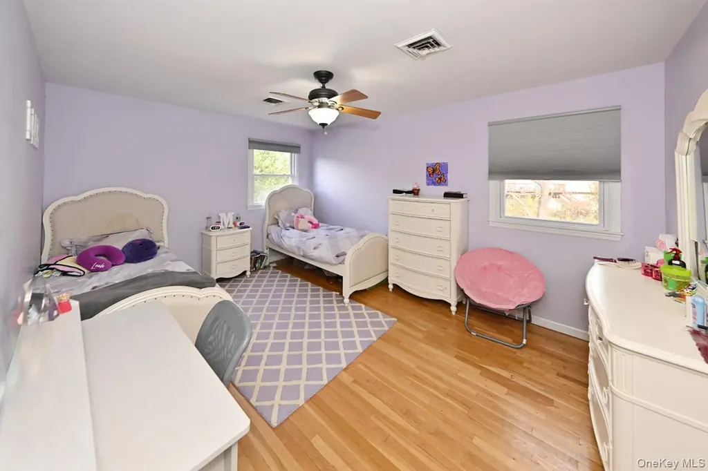 25 Flint Drive Spring Valley NY 10977