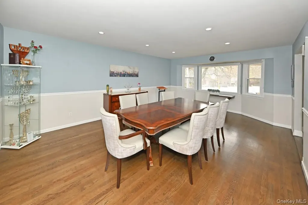 25 Flint Drive Spring Valley NY 10977