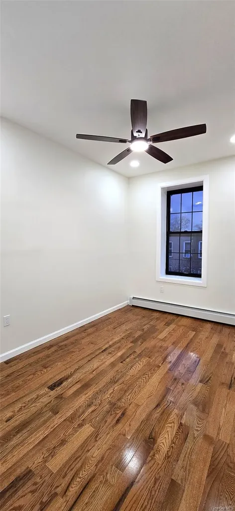 537 Miller Avenue Brooklyn NY 11207