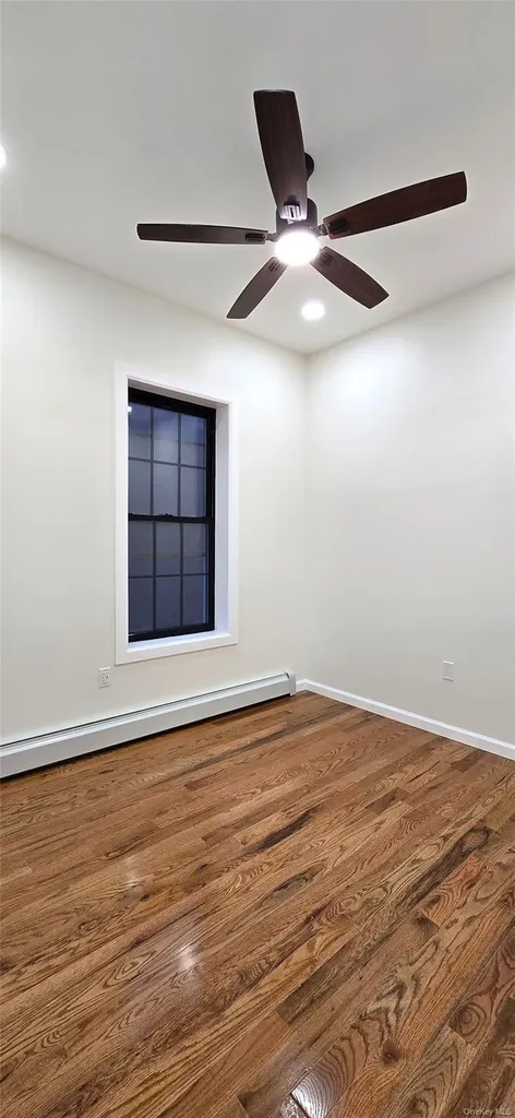 537 Miller Avenue Brooklyn NY 11207