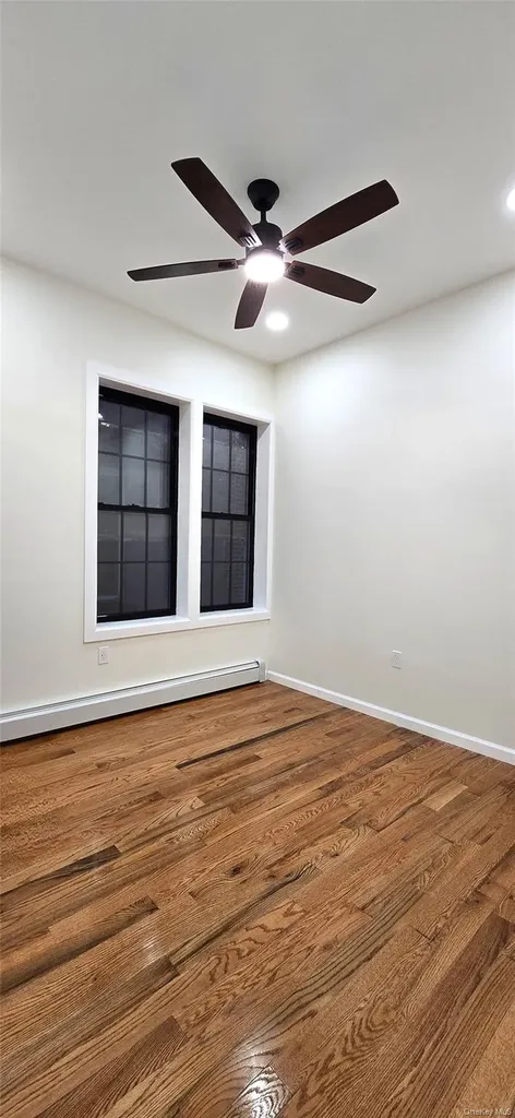 537 Miller Avenue Brooklyn NY 11207