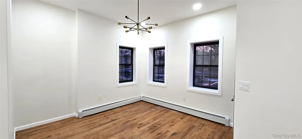 537 Miller Avenue Brooklyn NY 11207