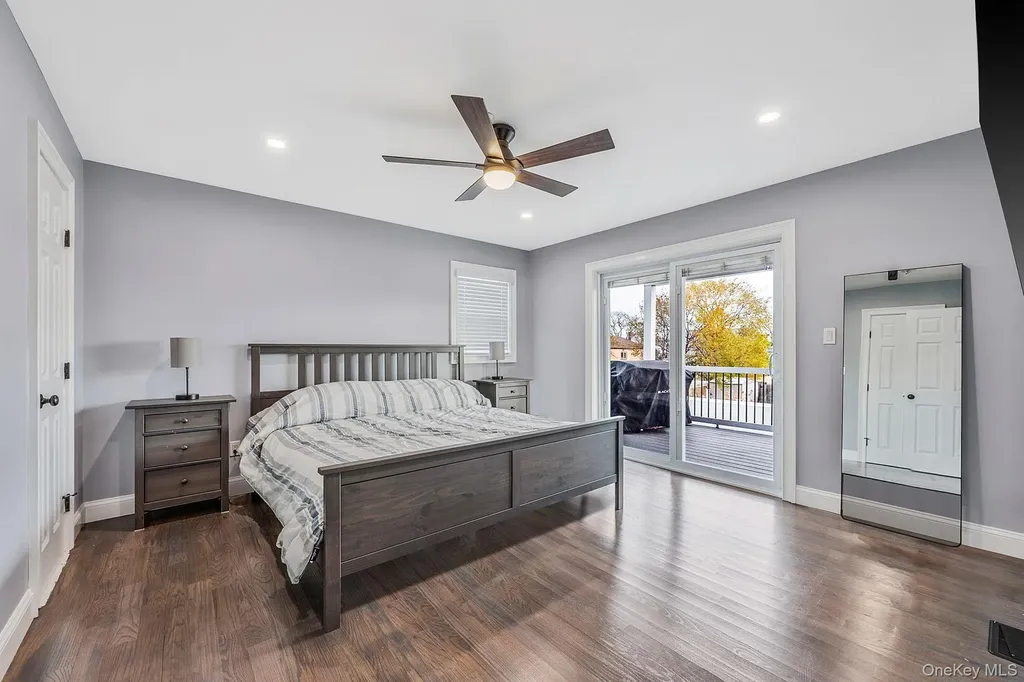 449 Nassau Avenue Freeport NY 11520