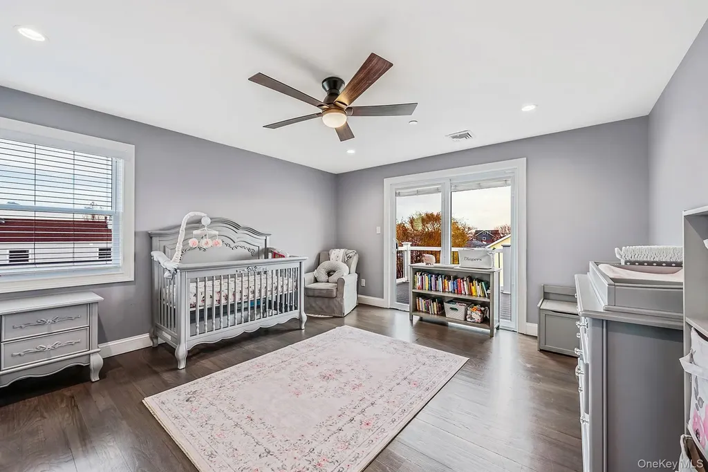 449 Nassau Avenue Freeport NY 11520