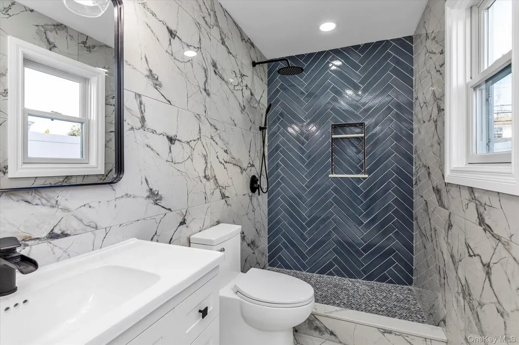 33 Prentice Road Levittown NY 11756