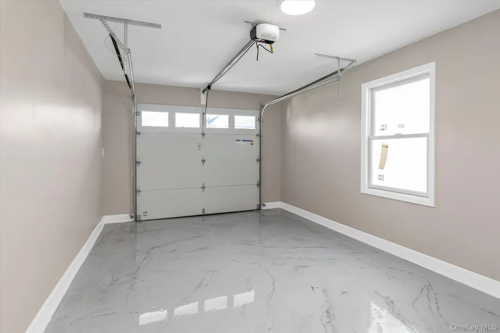 33 Prentice Road Levittown NY 11756