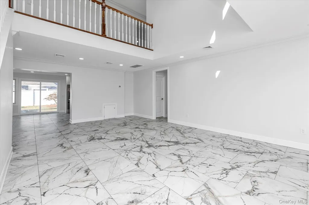 33 Prentice Road Levittown NY 11756