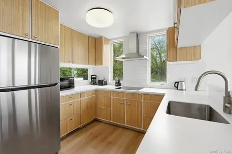 31059 County Road 48 Peconic NY 11958