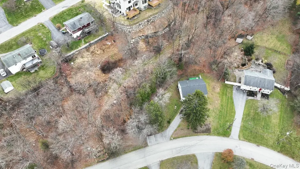 12 Strawberry Lane Monroe NY 10950