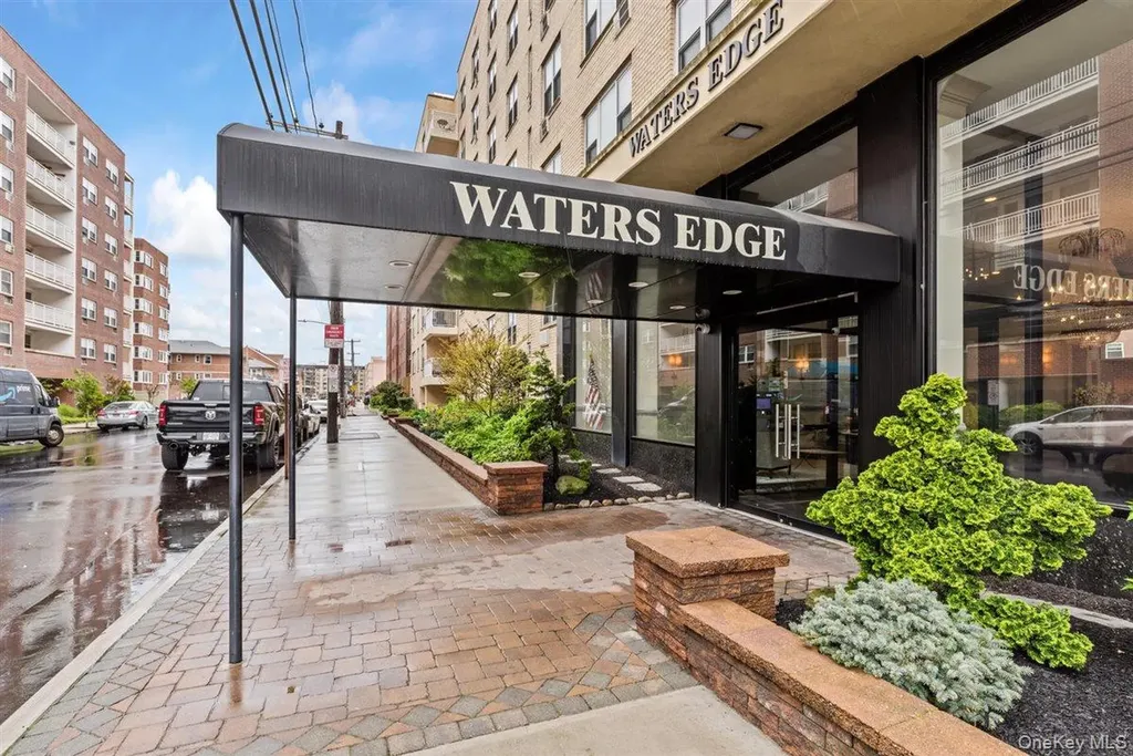 700 Shore Road Long Beach NY 11561