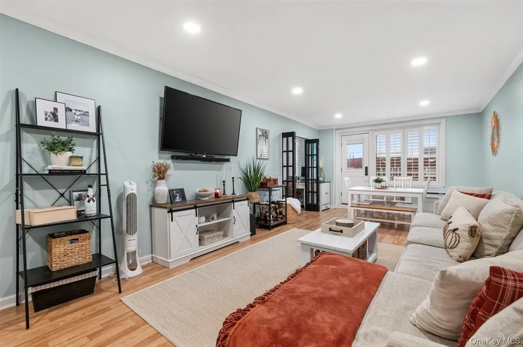 700 Shore Road Long Beach NY 11561