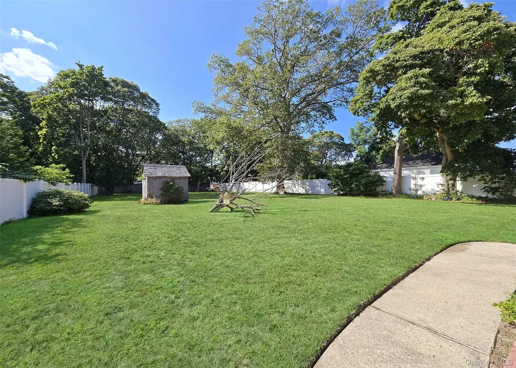 119 Noel Drive Centereach NY 11720
