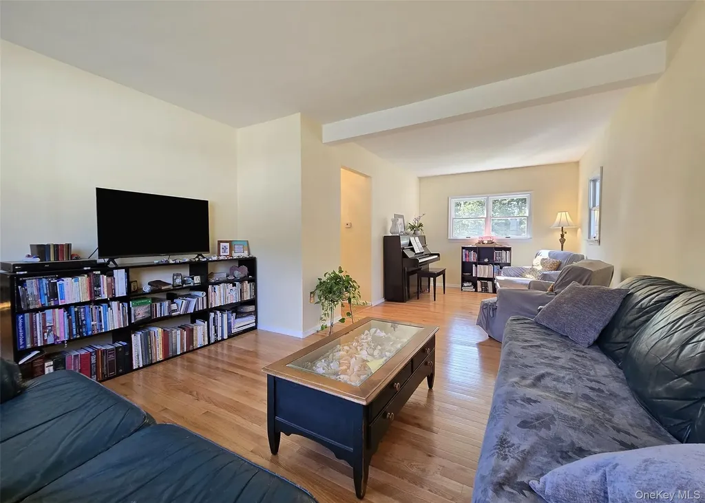 119 Noel Drive Centereach NY 11720