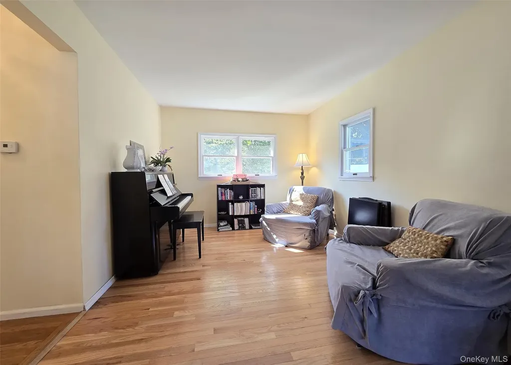 119 Noel Drive Centereach NY 11720