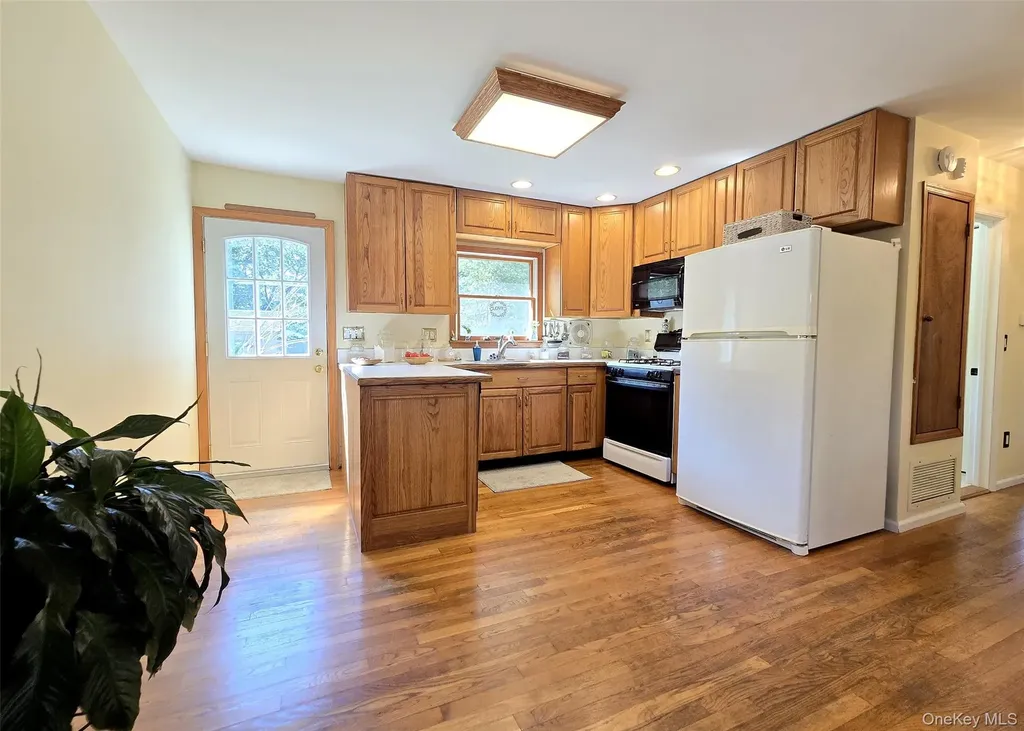 119 Noel Drive Centereach NY 11720