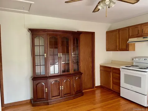 80 Mallory Lane Pine Bush NY 12566