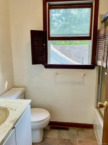 80 Mallory Lane Pine Bush NY 12566