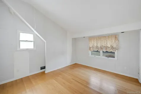 6 Payne Road Elmsford NY 10523