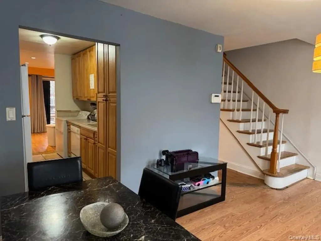 227 Hill Rise Calverton NY 11933
