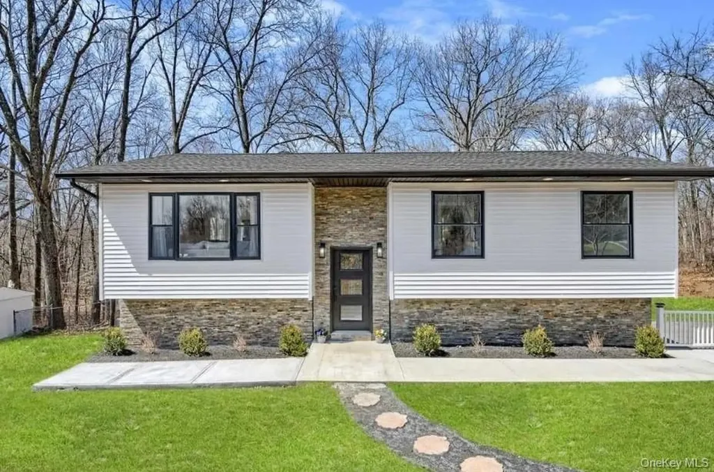 19 Rose Lane Wappingers Falls NY 12590